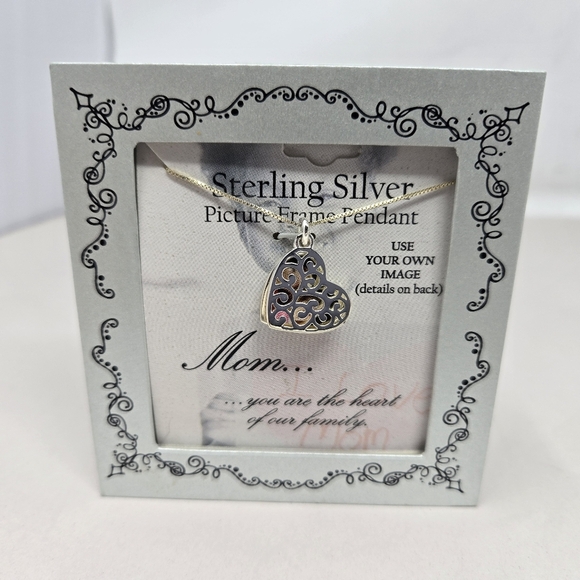 Sterling Silver .925 Picture Frame Pendant For Mom You Are The Heart Of Family - Picture 2 of 10